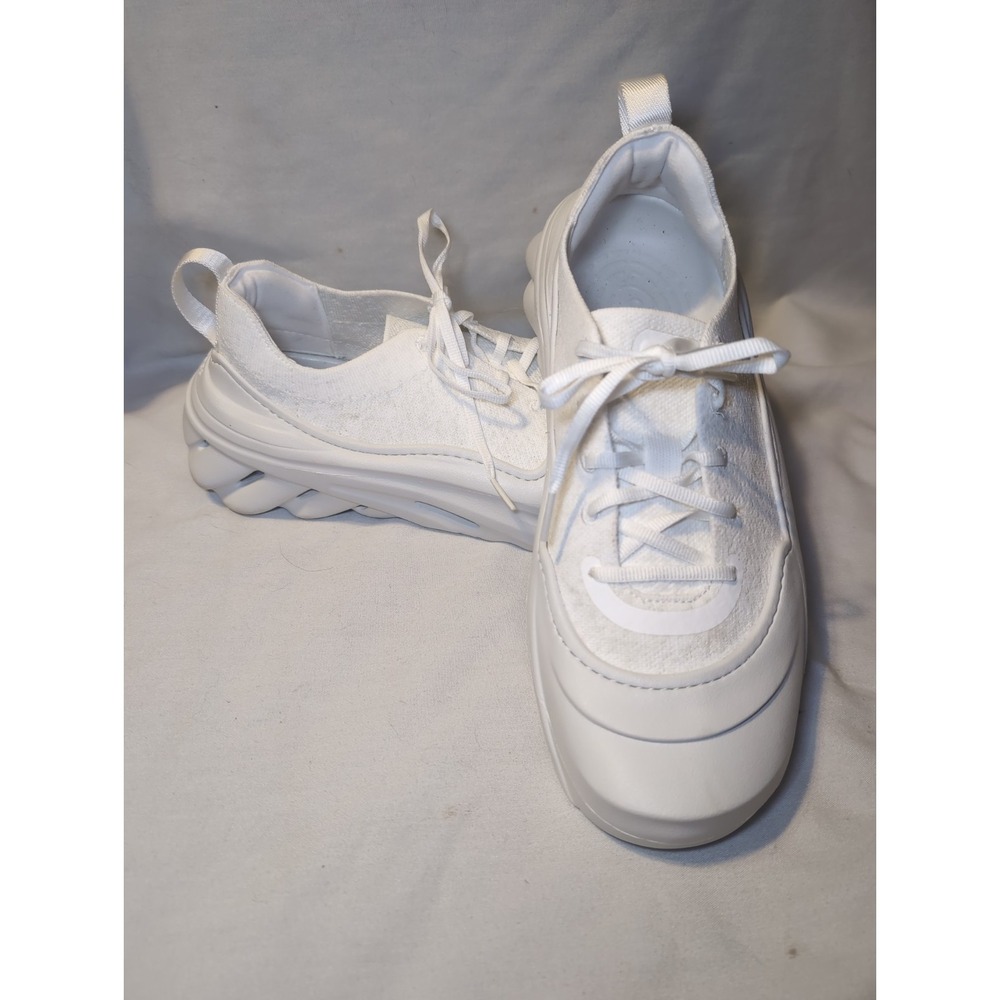 Crocs Echo Surge Sneakers White Mens Size 11 210079